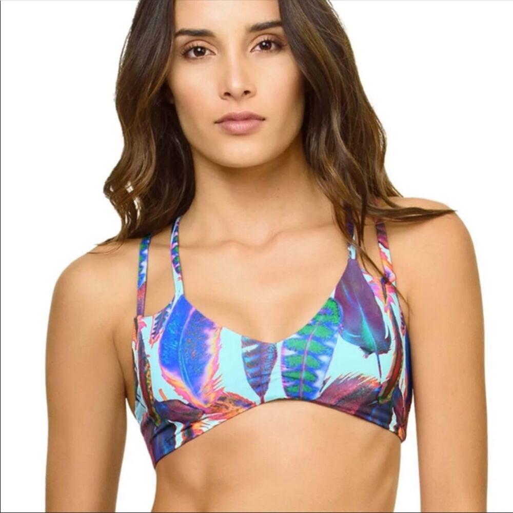 NWT Pilyq Reversible Utopia Swim Halter Top Size M